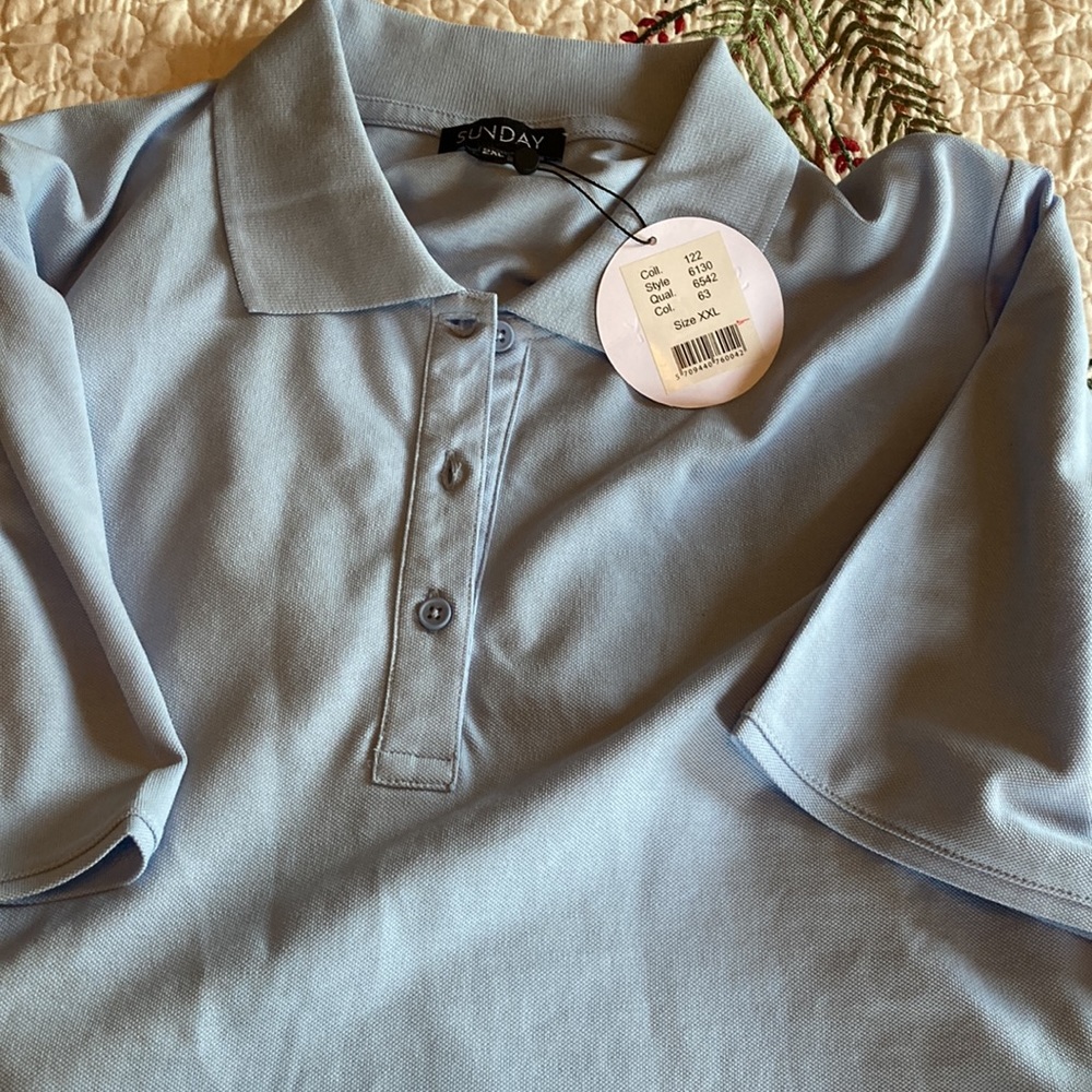 NWT womens light blue shirt sleeve polo shirt 2xl Sunday